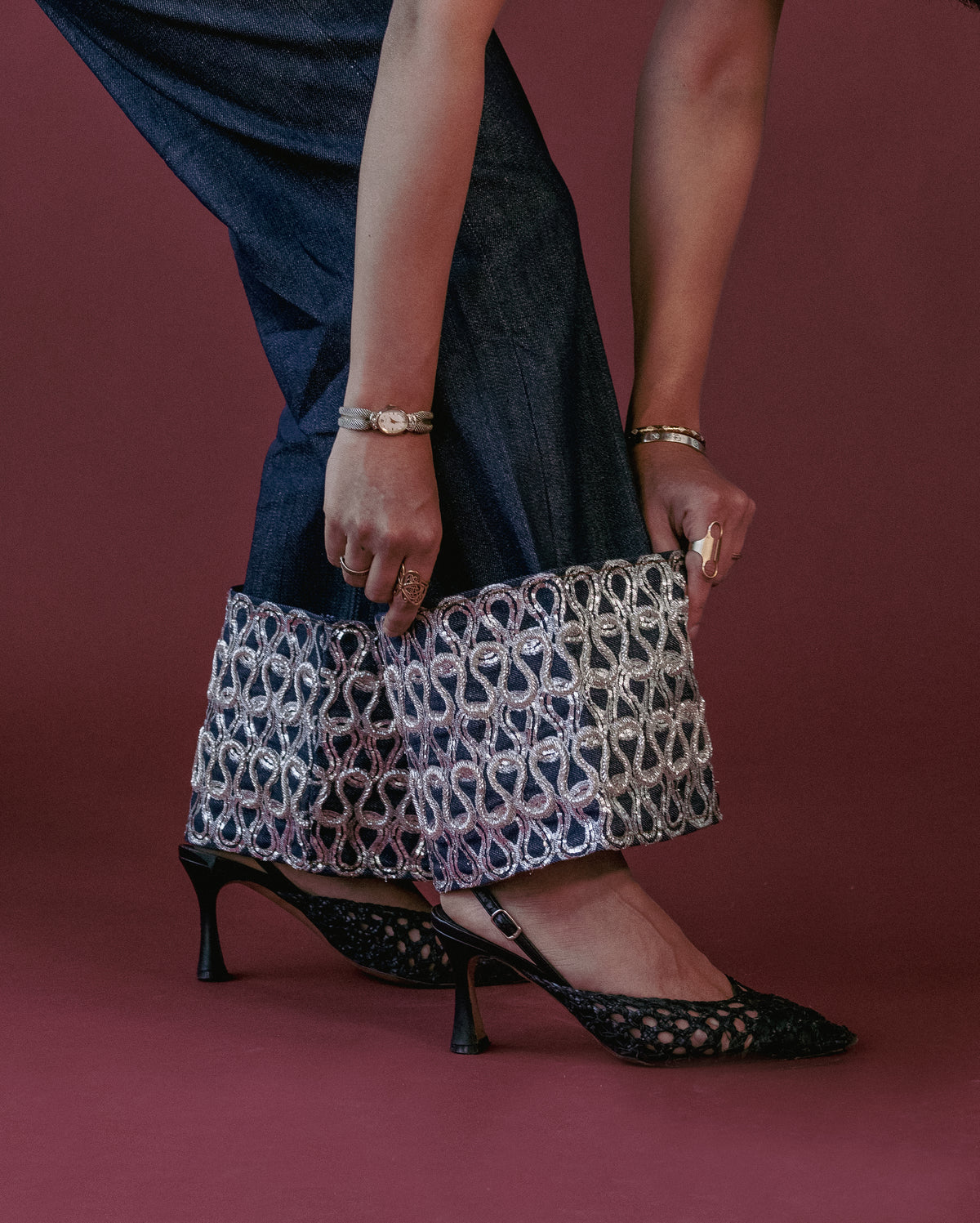 no 01 / Cut Dana Embroidered Jeans